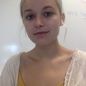 Meet your Posher, Sophia